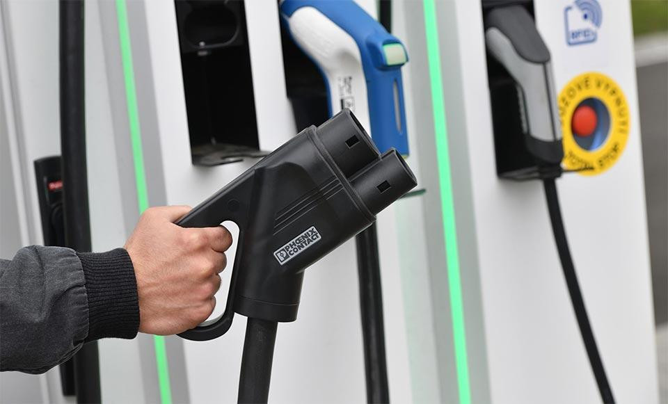 Electric Car Charger Types - What Do I Need To Know?